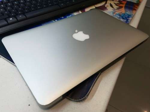 EXCELLENT!*MINT*APPLE MACBOOK AIR*CORE i5*128GB SSD*4GB RAM*HD*HD 5000 GRAPHICS*