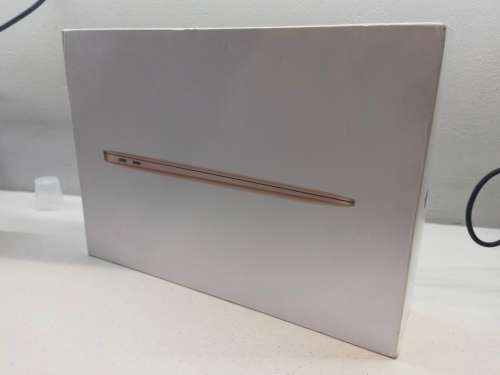 Please Read*MACBOOK AIR 2018*i5-8210Y*8GB RAM*128GB SSD*RETINA*UHD 617 GRAPHICS*FACETIME WEBCAM*