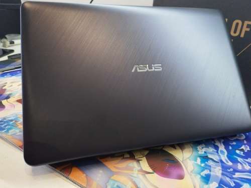 AS BRAND NEW!*VERY FAST!*ASUS X543B*AMD A9-9425*5 COMPUTE CORES*8GB DDR4*256GB SSD*WARRANTY