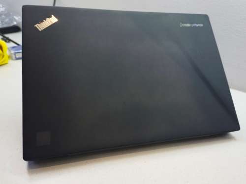 VERY HIGH SPEC!*LENOVO THINKPAD X250*i5-5200U*8GB DDR4*500GB HDD*4G LTE*BACKLIT KEYBOARD*