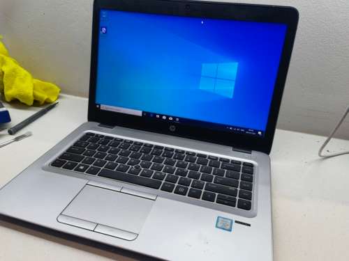HP ELITEBOOK 840 G4*i5-7200U*8GB*500GB HDD*FULL HD DISPLAY*HD 620*4G LTE*BACKLIT KEYBOARD