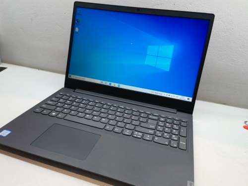 LENOVO V15*8TH GEN i3*i3-8130U*8GB RAM*256GB SSD*HD DISPLAY*