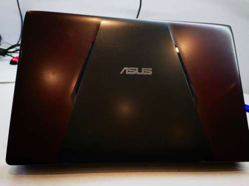 GAMING BEAST!*ASUS FX553VD*i5-7300HQ*FHD*256GB NVME SSD*16GB DDR4*QUAD CORE*NVIDIA GTX1050*