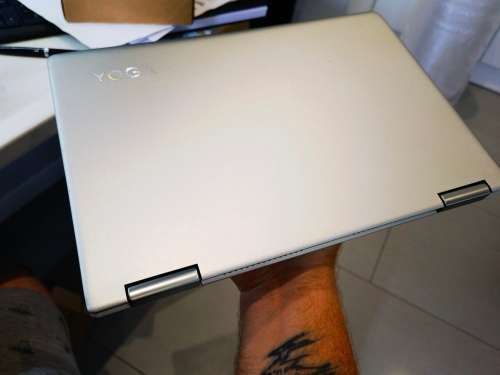 *Awesome!**LENOVO YOGA 710*i7-7500U*TOUCHREEN*8GB DDR4*256GB NVME*FHD*HD 620*BACKLIT