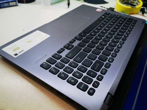 AS BRAND NEW!!*ASUS M509BA*AMD A9-9425*5 COMPUTE CORES*8GB DDR4*256GB SSD*WARRANTY