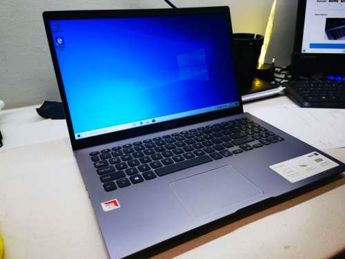 AS BRAND NEW!!*ASUS M509BA*AMD A9-9425*5 COMPUTE CORES*8GB DDR4*256GB SSD*WARRANTY