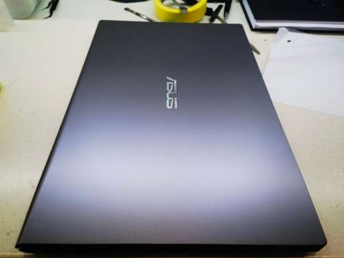 AS BRAND NEW!!*ASUS M509BA*AMD A9-9425*5 COMPUTE CORES*8GB DDR4*256GB SSD*WARRANTY