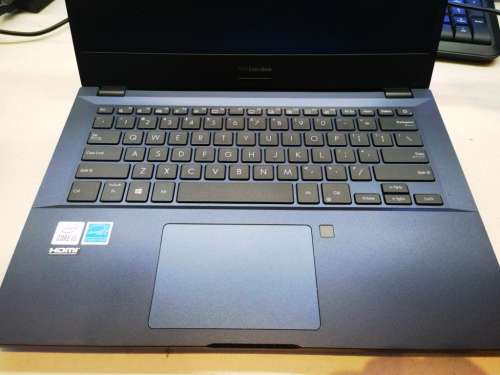 Very Fast!!*10th GEN*ASUS EXPERTBOOK P2451F*i5-10210U*8GB RAM*256GB SSD*FHD*UHD GRAPHICS