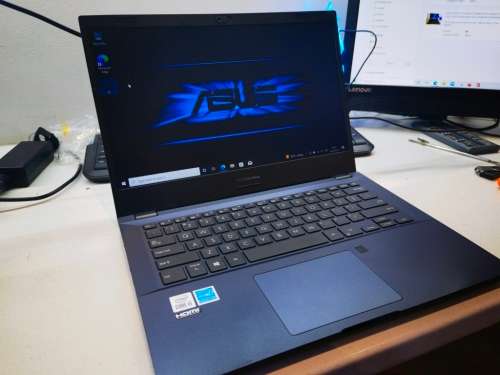 Very Fast!!*10th GEN*ASUS EXPERTBOOK P2451F*i5-10210U*8GB RAM*256GB SSD*FHD*UHD GRAPHICS