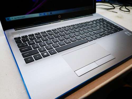 BEAST!!*2020 Model*QUAD CORE 10TH GEN i7*HP 15*i7-10510u*8GB DDR4*256GB NVME SSD*1000GB HDD*