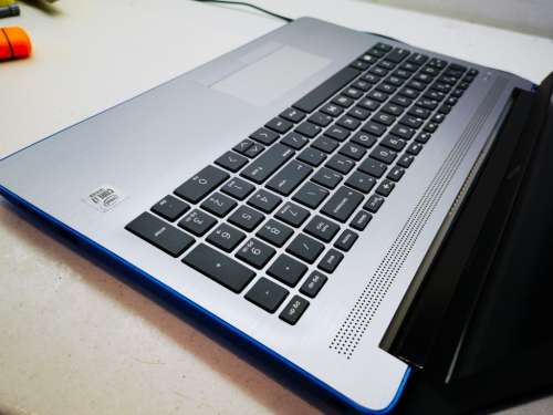 BEAST!!*2020 Model*QUAD CORE 10TH GEN i7*HP 15*i7-10510u*8GB DDR4*256GB NVME SSD*1000GB HDD*