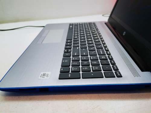 BEAST!!*2020 Model*QUAD CORE 10TH GEN i7*HP 15*i7-10510u*8GB DDR4*256GB NVME SSD*1000GB HDD*