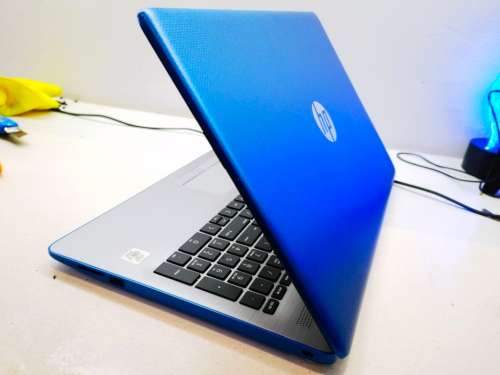 BEAST!!*2020 Model*QUAD CORE 10TH GEN i7*HP 15*i7-10510u*8GB DDR4*256GB NVME SSD*1000GB HDD*