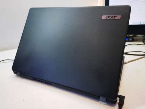 Very Fast!!*10th GEN i7*ACER TRAVELMATE P214*i7-10510U*16GB DDR4*512GB SSD*FHD*