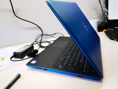 HIGH SPEC!*DELL LATITUDE 3590*i5-8250U*8GB DDR4*256GB NVME*1TB HDD*FHD*BACKLIT*