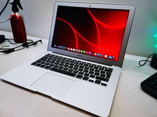 AS NEW!*INCREDIBLE!!*ULTIMATE 2017 APPLE MACBOOK AIR i5*128GB SSD*8GB RAM*HD 6000*90 CYCLES