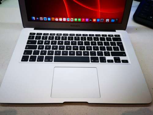 AS NEW!*INCREDIBLE!!*ULTIMATE 2017 APPLE MACBOOK AIR i5*128GB SSD*8GB RAM*HD 6000*90 CYCLES