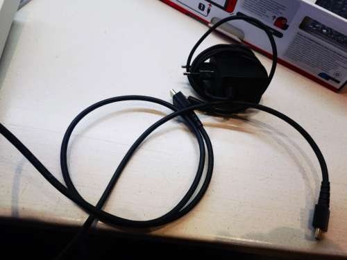 BOXED!*AS NEW!*NINTENDO SWITCH GAMING CONSOLE*PLUS GAME