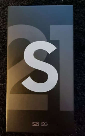 LOCAL STOCK*BRAND NEW and FACTORY SEALED*SAMSUNG S21 5G*256GB*8GB RAM*PHANTOM GRAY*WARRANTY