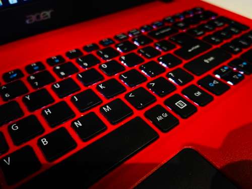 VERY FAST!*BEAST SPEC!*ACER TRAVELMATE TPM259*i7-7500u*8GB DDR4*512GB SSD*NVIDIA MX940*BACKLIT*