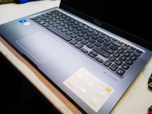 FREE SHIPPING*BRAND NEW!*BOXED*11TH GEN i5*ASUS VIVOBOOK X515E*i5-1135G7*12GB DDR4*256GB SSD*WARRANT