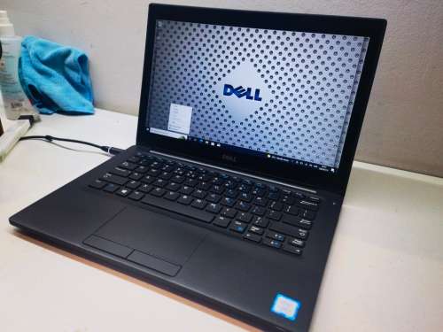 DELL CARBON!*Ultimate Ultrabook*DELL CARBON 7280*i5VPRO7300U*TOUCHSCREEN*8GB*256GB SSD*FHD*