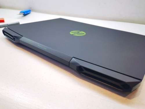 BEAST GAMING SPEC!*9TH GEN!*HP PAVILION 15 GAMING*i5-9300H*8GB*256GB SSD*1TB HDD*FHD*GTX1050*