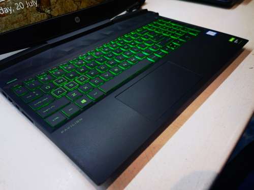 BEAST GAMING SPEC!*9TH GEN!*HP PAVILION 15 GAMING*i5-9300H*8GB*256GB SSD*1TB HDD*FHD*GTX1050*