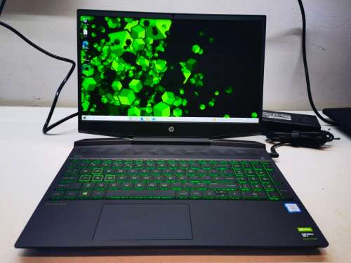 BEAST GAMING SPEC!*9TH GEN!*HP PAVILION 15 GAMING*i5-9300H*8GB*256GB SSD*1TB HDD*FHD*GTX1050*