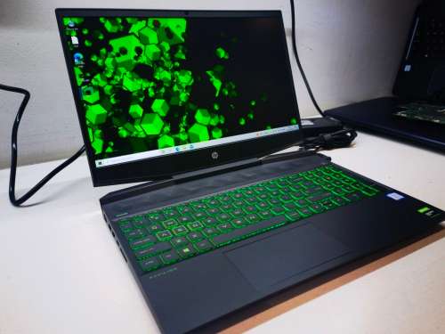 BEAST GAMING SPEC!*9TH GEN!*HP PAVILION 15 GAMING*i5-9300H*8GB*256GB SSD*1TB HDD*FHD*GTX1050*
