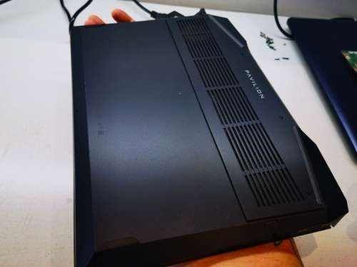 BEAST GAMING SPEC!*9TH GEN!*HP PAVILION 15 GAMING*i5-9300H*8GB*256GB SSD*1TB HDD*FHD*GTX1050*