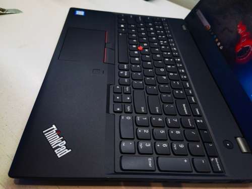 BEAST!*SUPER FAST*LENOVO THINKPAD T580*i5-8250U*FHD*256GB SSD*8GB DDR4*DUAL BATTERY*