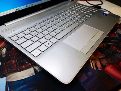 11TH GEN i7 BEAST!*HP NOTEBOOK 15*i7-1165G7*16GB DDR4*256GB SSD*1TB HDD*WARRANTY*FHD*