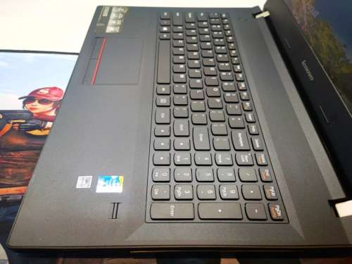 LENOVO E50*i3-5005u*4GB RAM*500GB*HD*DVD*FINGERPRINT*