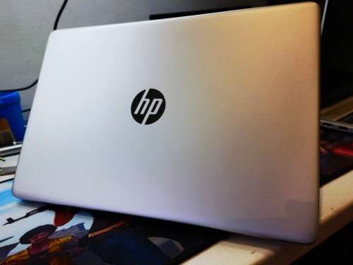 BRILLIANT!*AS NEW!*VERY FAST!*10TH GEN!*HP 15*i5-1035G1*8GB DDR4*512GB SSD*HD*WIFI 6*