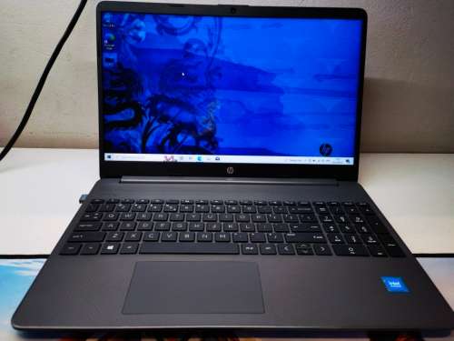 AS NEW!*11TH GEN!*LATEST DESIGN*HP NOTEBOOK 15S*N4500*8GB RAM*256GB NVME SSD*WARRANTY