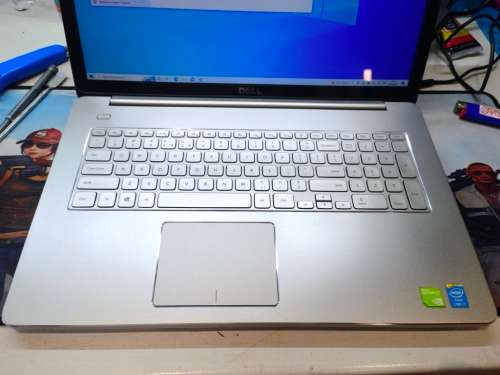ULTIMATE BEAST!*DELL INSPIRON 17 7737*i7-4510u*NVIDIA GT740M*16GB RAM*512GB SSD*17.3`FHD*BACKLIT*