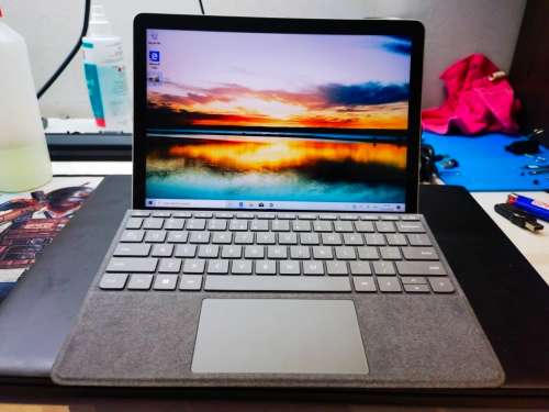 LATEST!*12TH GEN*SURFACE GO 3*PENTIUM GOLD 6500Y*8GB DDR4*128GB SSD*FHD*WARRANTY*1080P WEBCAM