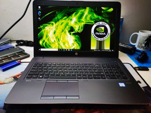 ABSOLUTE BEAST!*FAST!*HP ZBOOK 15 G4 i7-7820HQ*16GB*256GB SSD*1TB HDD*FHD*NVIDIA QUADRO M1200