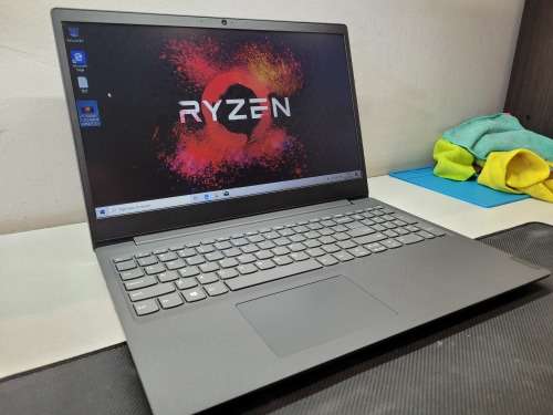 Lenovo V15 laptop with N4500 processor, 8GB DDR4 RAM, 256GB SSD, FHD display