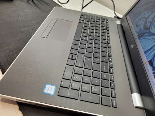 VERY FAST!*HIGH SPEC!*LATEST MODEL*HP 250 G6*7TH GEN i5-I5-7200u*8GB DDR4*240GB SSD*