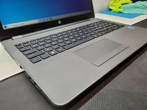 OFFICE SPEC*HP 250 G6*i3-5005U*4GB RAM*1000GB HDD*15.6` HD**DVD