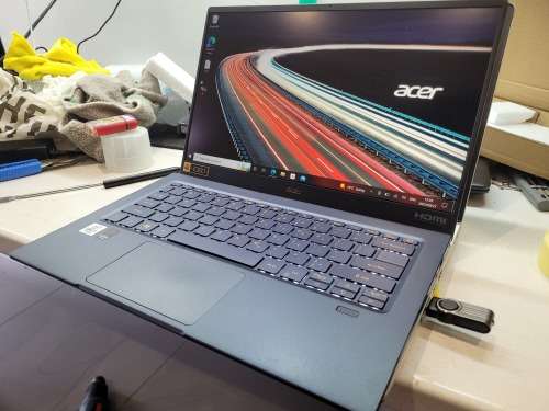 HIGH PERFORMANCE!*BEAUTY*TOUCHSCREEN*ACER SWIFT 5*i7-1065U*FHD*8GB RAM*512GB SSD*