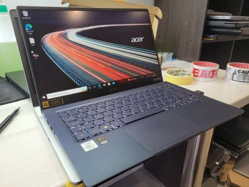 HIGH PERFORMANCE!*BEAUTY*TOUCHSCREEN*ACER SWIFT 5*i7-1065U*FHD*8GB RAM*512GB SSD*