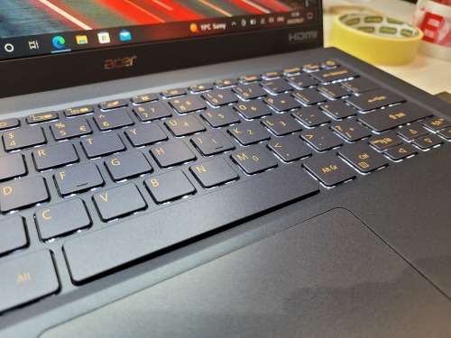 HIGH PERFORMANCE!*BEAUTY*TOUCHSCREEN*ACER SWIFT 5*i7-1065U*FHD*8GB RAM*512GB SSD*