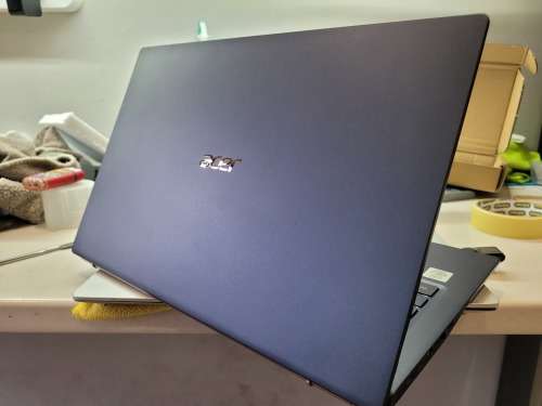 HIGH PERFORMANCE!*BEAUTY*TOUCHSCREEN*ACER SWIFT 5*i7-1065U*FHD*8GB RAM*512GB SSD*