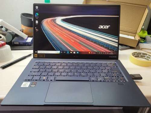 HIGH PERFORMANCE!*BEAUTY*TOUCHSCREEN*ACER SWIFT 5*i7-1065U*FHD*8GB RAM*512GB SSD*