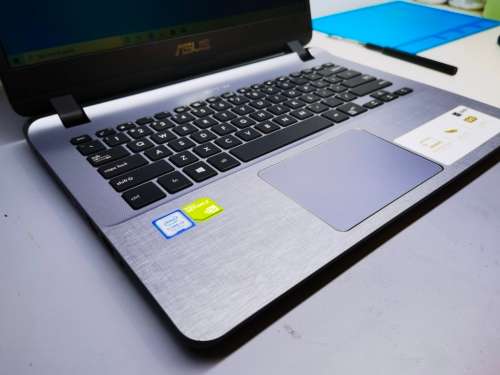 NVIDIA GRAPHICS**ASUS VIVOBOOK X407UF*i3-7020u*8GB DDR4*1000GB HDD*NVIDIA MX130*