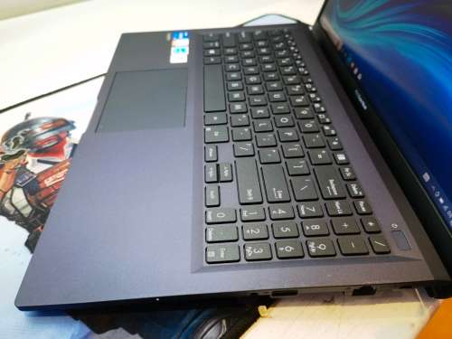 11th GEN*ASUS EXPERTBOOK B5100CE*i5-1135G7*8GB RAM*512GB SSD*FHD*G7 GRAPHICS*