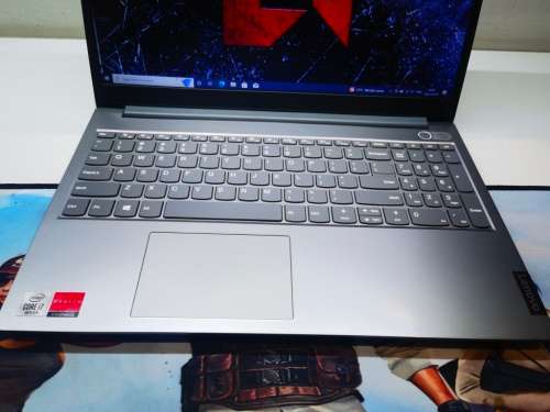 ELITE i7 LAPTOP!*RADEON 620*LENOVO THINKBOOK 15*i7-10510U*16GB DDR4*500GB NVME*FHD*